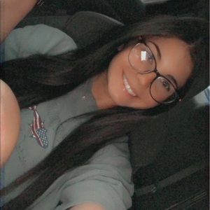 Meet your Posher, Krista